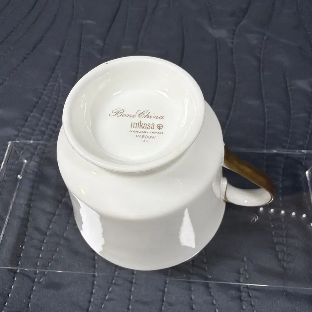 Mikasa Harrow Bone China Footed Cup Narumi Japan Gold Rim A1-129